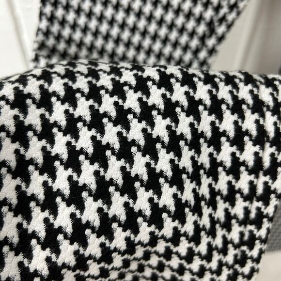 Express Black and White Houndstooth Pants - Picture 3 of 7